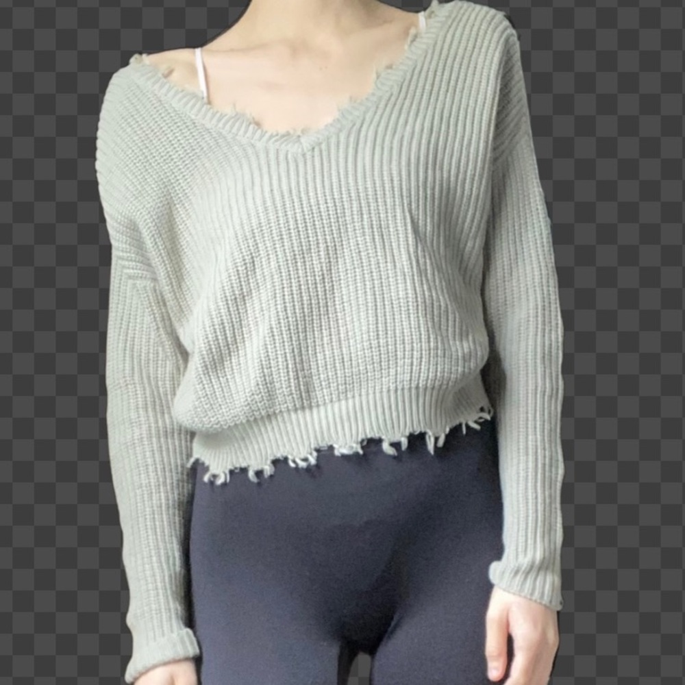 XS cropped green sweater